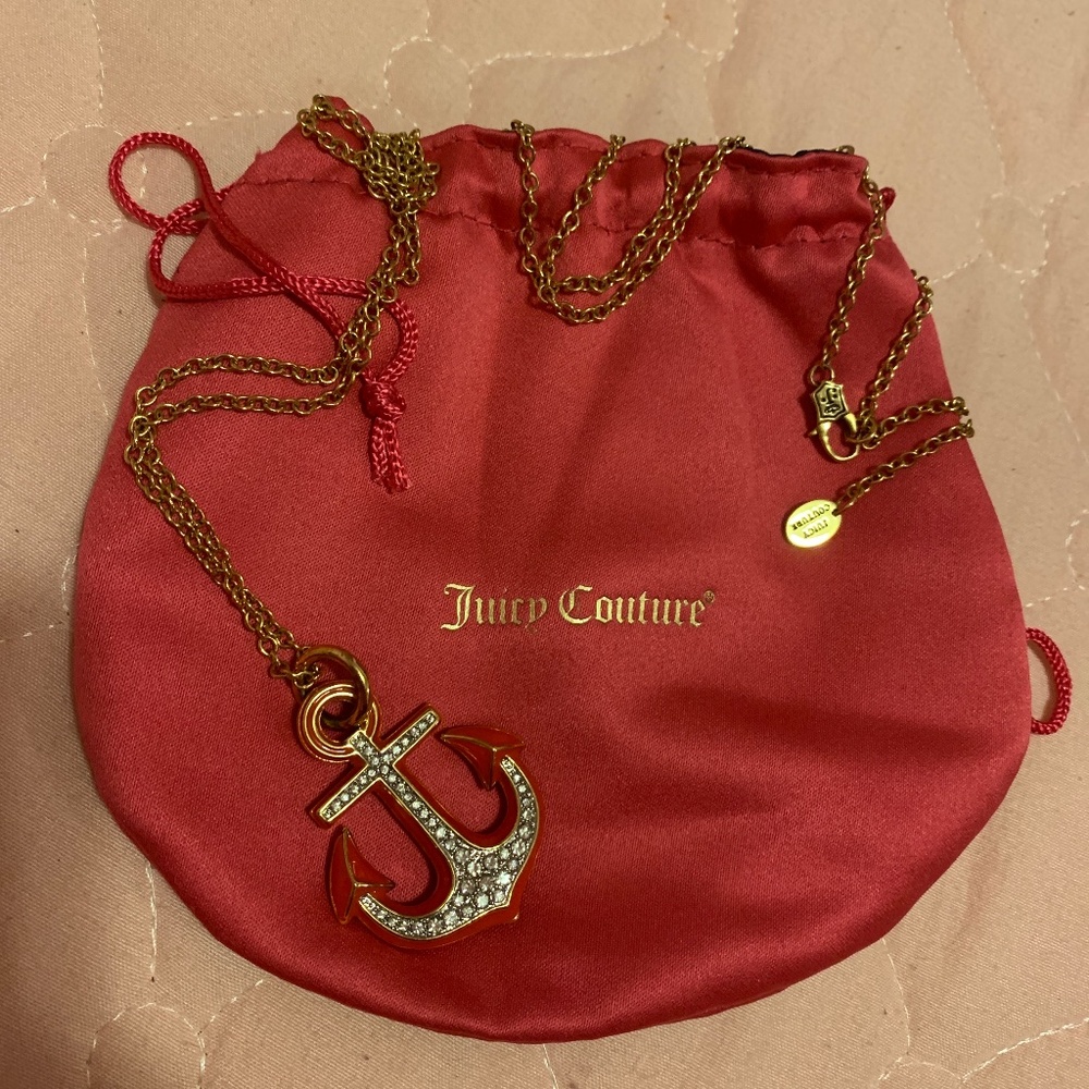 Juicy couture summer/beach necklace.